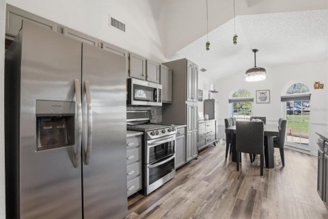 Casa en venta en Tarpon Springs, Florida, 3 dormitorios, 130.25 m2 № 2101574 - foto 9