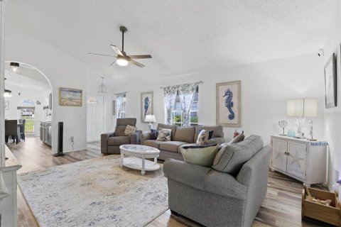Casa en venta en Tarpon Springs, Florida, 3 dormitorios, 130.25 m2 № 2101574 - foto 8