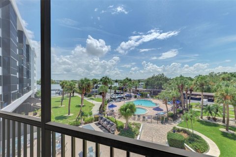 Copropriété à vendre à Sarasota, Floride: 1 chambre, 69.77 m2 № 2203167 - photo 4