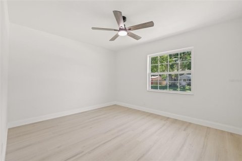 Villa ou maison à vendre à Clearwater, Floride: 2 chambres, 106.84 m2 № 1917832 - photo 16