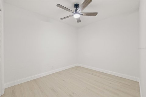 Villa ou maison à vendre à Clearwater, Floride: 2 chambres, 106.84 m2 № 1917832 - photo 20