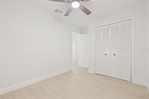 Villa ou maison à vendre à Clearwater, Floride: 2 chambres, 106.84 m2 № 1917832 - photo 21