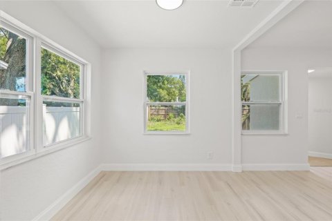Villa ou maison à vendre à Clearwater, Floride: 2 chambres, 106.84 m2 № 1917832 - photo 8