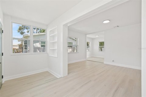 Villa ou maison à vendre à Clearwater, Floride: 2 chambres, 106.84 m2 № 1917832 - photo 3