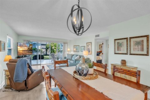 Copropriété à vendre à Holmes Beach, Floride: 2 chambres, 109.53 m2 № 2100573 - photo 13