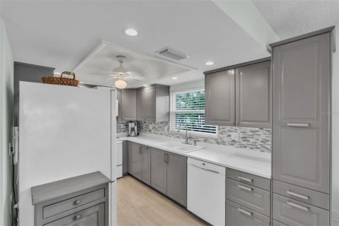 Copropriété à vendre à Holmes Beach, Floride: 2 chambres, 109.53 m2 № 2100573 - photo 8