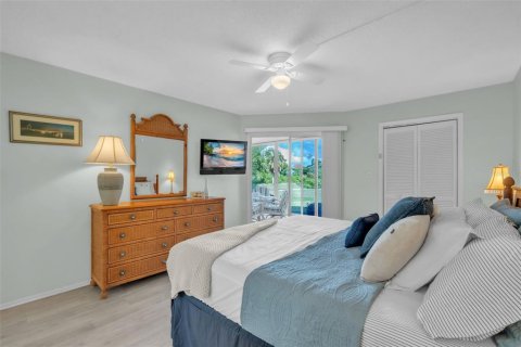 Copropriété à vendre à Holmes Beach, Floride: 2 chambres, 109.53 m2 № 2100573 - photo 23