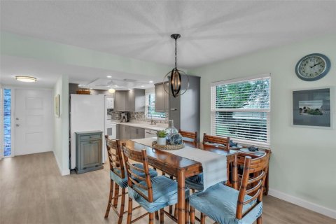 Copropriété à vendre à Holmes Beach, Floride: 2 chambres, 109.53 m2 № 2100573 - photo 10