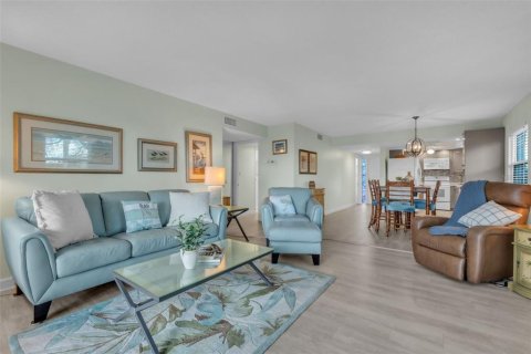Copropriété à vendre à Holmes Beach, Floride: 2 chambres, 109.53 m2 № 2100573 - photo 16