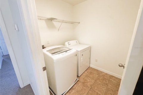 Townhouse in Orlando, Florida 2 bedrooms, 130.25 sq.m. № 2386742 - photo 21