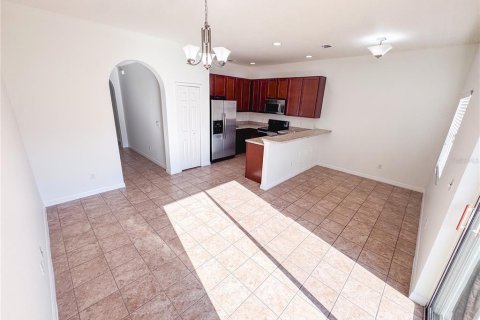 Townhouse in Orlando, Florida 2 bedrooms, 130.25 sq.m. № 2386742 - photo 5