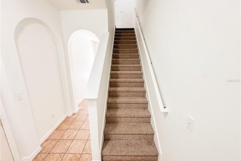Townhouse in Orlando, Florida 2 bedrooms, 130.25 sq.m. № 2386742 - photo 13