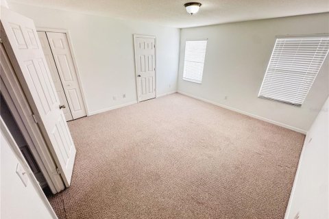 Townhouse in Orlando, Florida 2 bedrooms, 130.25 sq.m. № 2386742 - photo 16