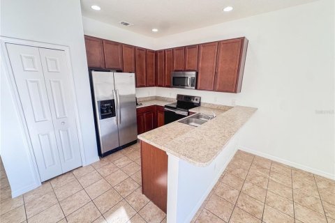 Townhouse in Orlando, Florida 2 bedrooms, 130.25 sq.m. № 2386742 - photo 7