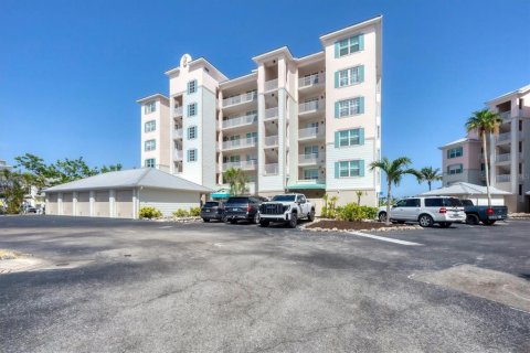 Condominio en alquiler en Placida, Florida, 3 dormitorios, 153.57 m2 № 1778592 - foto 3