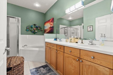 Townhouse in Daytona Beach, Florida 2 bedrooms, 124.02 sq.m. № 1539832 - photo 16