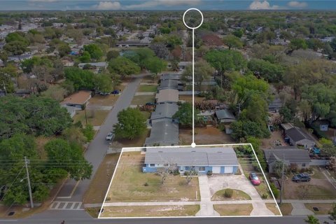 Villa ou maison à vendre à Orlando, Floride: 5 chambres, 133.31 m2 № 2156163 - photo 2