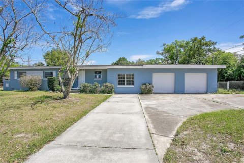 Villa ou maison à vendre à Orlando, Floride: 5 chambres, 133.31 m2 № 2156163 - photo 3
