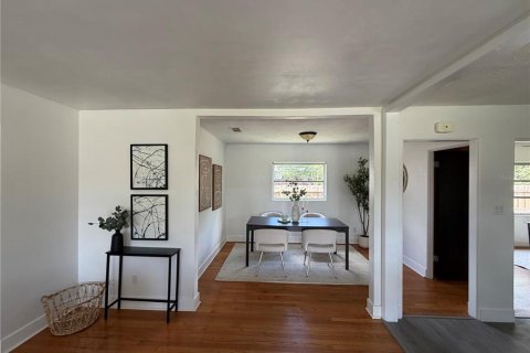 Villa ou maison à vendre à Orlando, Floride: 5 chambres, 133.31 m2 № 2156163 - photo 8