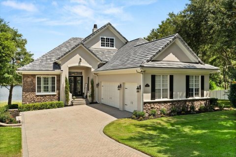 Villa ou maison à vendre à Eustis, Floride: 4 chambres, 365.66 m2 № 1844726 - photo 1