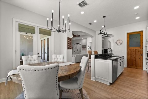 Villa ou maison à vendre à Eustis, Floride: 4 chambres, 365.66 m2 № 1844726 - photo 12