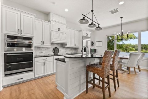 Villa ou maison à vendre à Eustis, Floride: 4 chambres, 365.66 m2 № 1844726 - photo 9