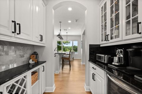 Villa ou maison à vendre à Eustis, Floride: 4 chambres, 365.66 m2 № 1844726 - photo 8