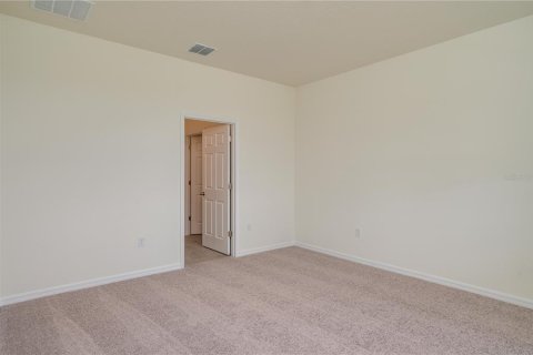 House in Lake Alfred, Florida 3 bedrooms, 154.5 sq.m. № 1858415 - photo 11