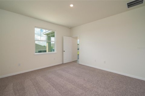 House in Lake Alfred, Florida 3 bedrooms, 154.5 sq.m. № 1858415 - photo 12