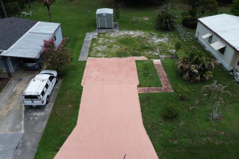 Immobilier commercial à Stuart, Floride № 2261228