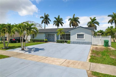 Купить виллу или дом в Майами, Флорида 3 спальни, 158.77м2, № 1961343 - фото 24