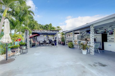 Купить виллу или дом в Майами, Флорида 3 спальни, 158.77м2, № 1961343 - фото 15