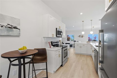 Villa ou maison à vendre à Sarasota, Floride: 3 chambres, 166.02 m2 № 2227148 - photo 25