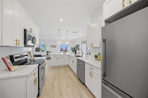 Villa ou maison à vendre à Sarasota, Floride: 3 chambres, 166.02 m2 № 2227148 - photo 27