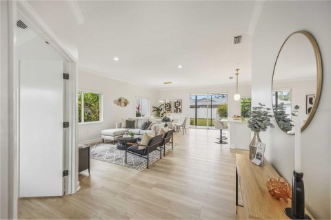 Villa ou maison à vendre à Sarasota, Floride: 3 chambres, 166.02 m2 № 2227148 - photo 8