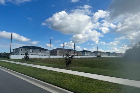 Townhouse in Davenport, Florida 3 bedrooms, 133.31 sq.m. № 2424238 - photo 3