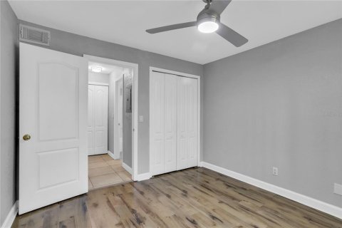 Condominio en alquiler en Brandon, Florida, 2 dormitorios, 85.28 m2 № 1801767 - foto 22