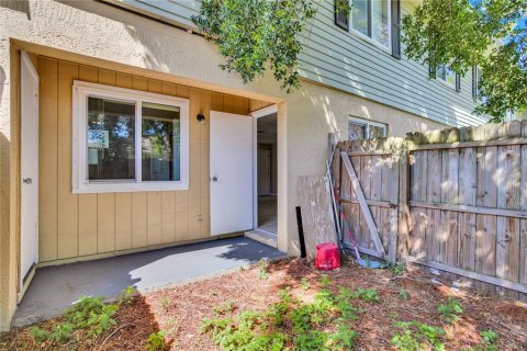 Condominio en alquiler en Brandon, Florida, 2 dormitorios, 85.28 m2 № 1801767 - foto 25