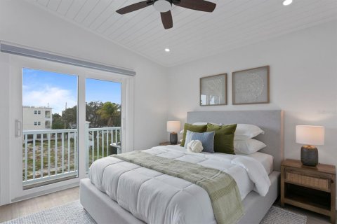 Casa en venta en Bradenton Beach, Florida, 5 dormitorios, 259.75 m2 № 2323040 - foto 16