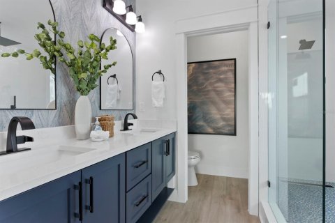 Casa en venta en Bradenton Beach, Florida, 5 dormitorios, 259.75 m2 № 2323040 - foto 21
