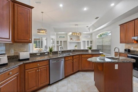 House in Orlando, Florida 3 bedrooms, 278.34 sq.m. № 1805014 - photo 26