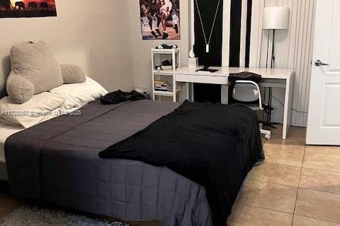 Condominio en venta en South Miami, Florida, 2 dormitorios, 92.34 m2 № 1702968 - foto 8