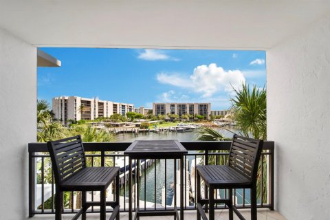 Condominio en Boca Raton, Florida, 2 dormitorios  № 2271368