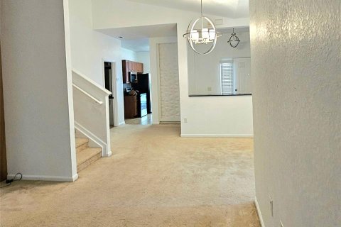 Touwnhouse à vendre à Tampa, Floride: 3 chambres, 172.33 m2 № 1905519 - photo 5