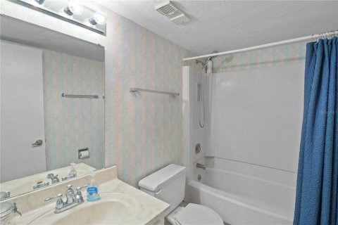 Купить кондоминиум в Эстор, Флорида 4 комнаты, 102.38м2, № 2198226 - фото 19