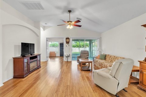 Villa ou maison à vendre à Trinity, Floride: 3 chambres, 190.91 m2 № 1909254 - photo 17