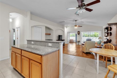 Villa ou maison à vendre à Trinity, Floride: 3 chambres, 190.91 m2 № 1909254 - photo 14