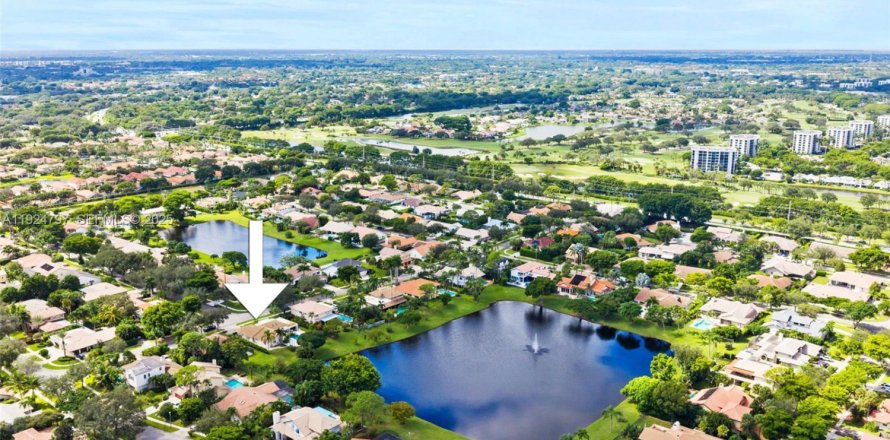 Casa en Boca Raton, Florida 5 dormitorios, 279.08 m2 № 1984163