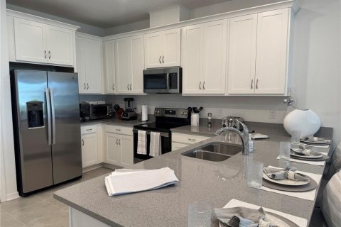 Casa en alquiler en Sarasota, Florida, 3 dormitorios, 167.22 m2 № 1670090 - foto 17