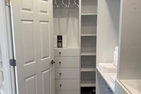 Снять в аренду виллу или дом в Сарасота, Флорида 3 спальни, 167.22м2, № 1670090 - фото 23